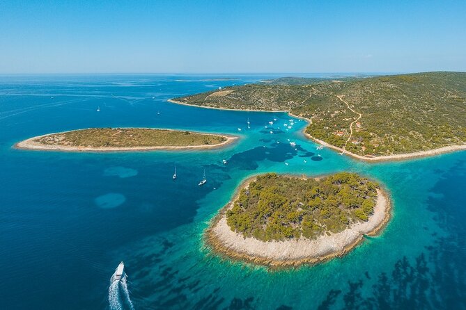 Adriatica Tour ( Blue Lagoon and Solta) from Trogir or Split - A private charter day out of Split: what it really feels like