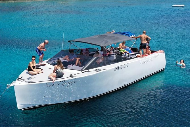 All-inclusive Gastro Blue Cave Tour from Split - Finding the boats in Split (Trumbićeva obala makes it simpler)