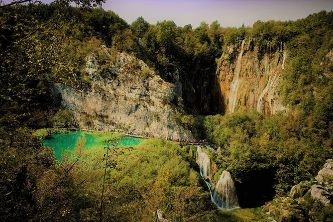 All inclusive luxury daytrip Plitvice Lakes from Split or Trogir - Plitvice Lakes National Park: sixteen lakes, travertine barriers, and a boat ride