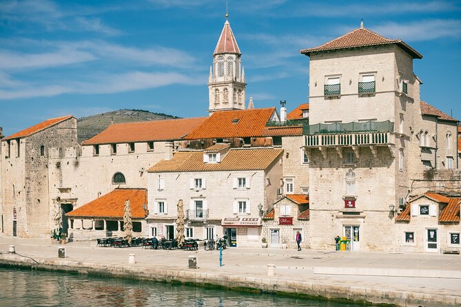 Best of Split & Trogir: Private VIP Tour with Local Guide - Grgur Ninski statue: a simple tradition with a goofy, satisfying payoff