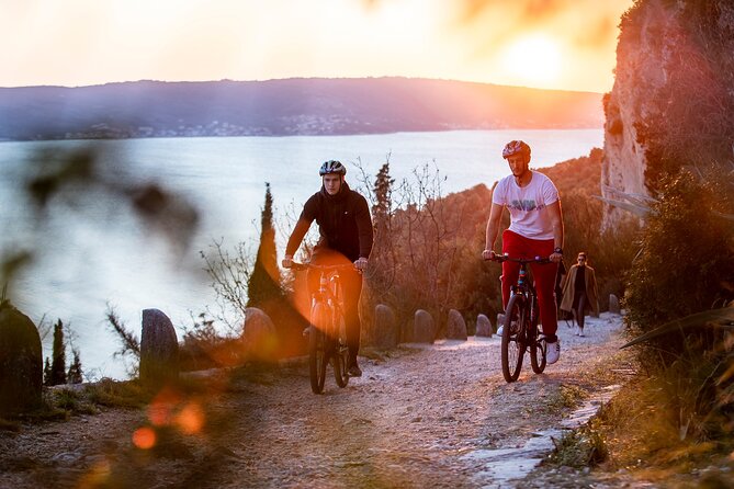 Bike, Beer & Poljud Stadium Tour - The end stop at Treće Poluvrijeme Kuka: one drink, good vibes