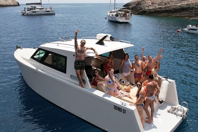 Blue Cave and Hvar 5 Islands full-day Speedboat Tour from Split - Blue Cave at Biševo: The Glowing Light and the Jugo Factor