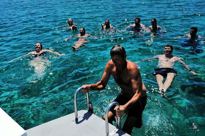 Blue cave and Hvar - 5 Islands speedboat tour from Split - Hvar island: why 2 hours is both enough and not enough