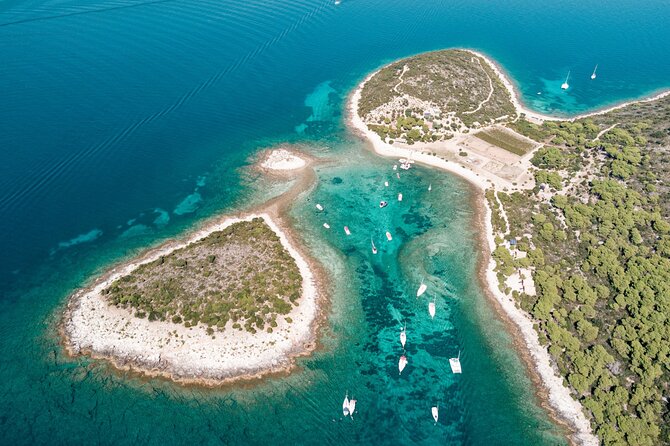 Blue Cave Full-Day Boat Tour with Hvar and 5 Islands - Key points you’ll care about before you book