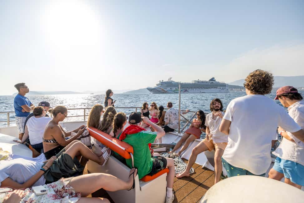 Blue Lagoon & Islands Day Cruise from Split with Lunch - Nečujam Bay: the swim-and-snorkel stop that sets the tone