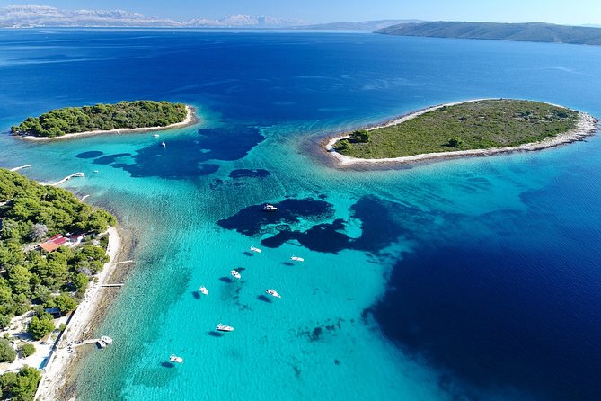 Blue Lagoon & Wine tasting - 3 islands tour - Sea views toward Trogir: the view set-up matters