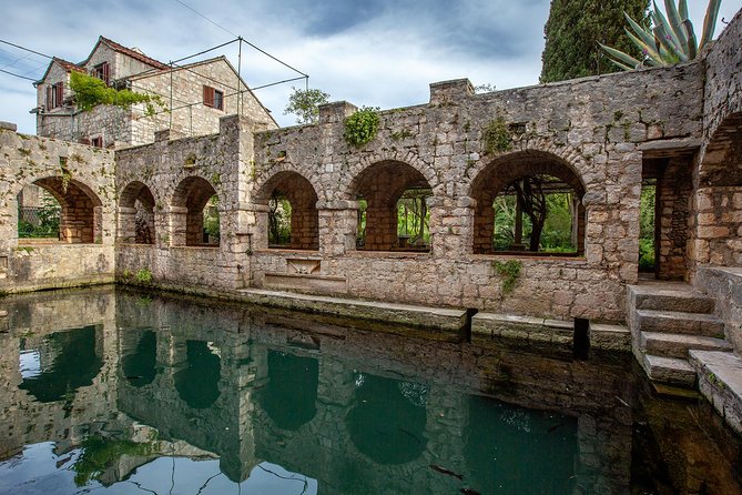 Brac, Hvar, & Solta Day Trip: Snorkeling, Wine & Lunch from Split - Meeting at Trumbićeva obala and starting at 9:30