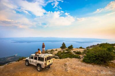 Brač: Island Exploration Tour by Four-Wheel Drive Jeep - Getting started: pickup, ferry timing, and the bay of Splitska