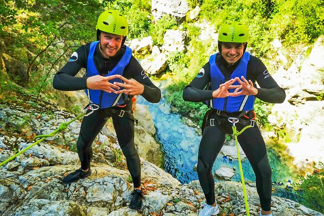 Cetina River Extreme Canyoning Adventure from Split or Zadvarje - Second abseil: the 20-meter drop and pacing your energy