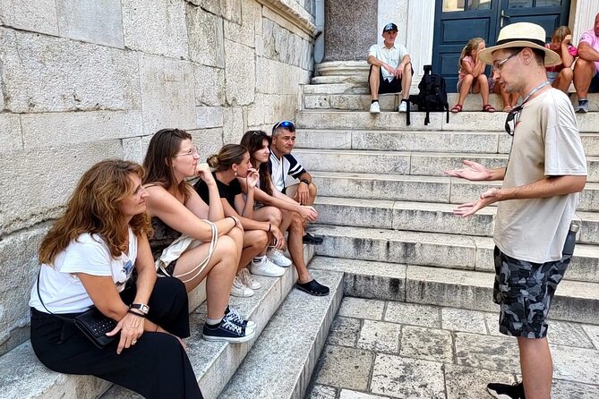 Chill Private Walking Tour of Diocletian's Palace - Stop 5: Triklinij (a partial reconstruction that helps you imagine daily life)