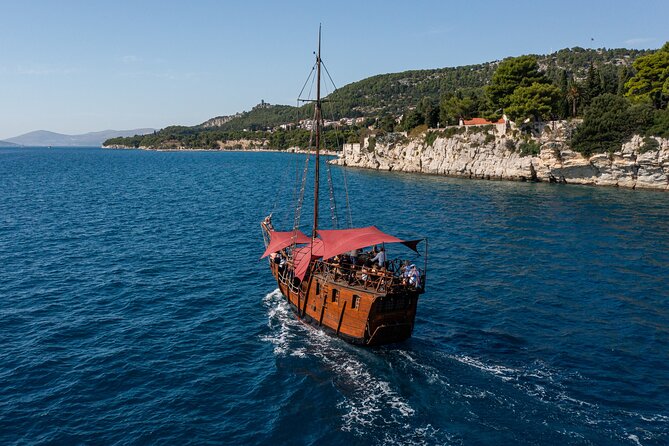 Columbo's Pirate Ship "Santa Maria" - Split Panoramic & Sunset Tour - The Boat, the Crew, and What $42.24 Actually Buys