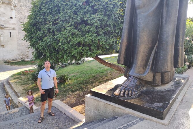 Controversies behind Split and Croatia-Anthropologist guide - Šperun ulica: a popular tourist area with a deeper backstory