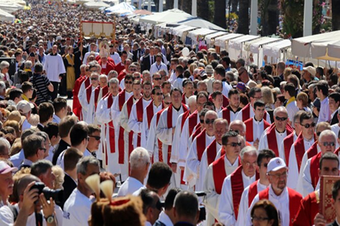 Controversies behind Split and Croatia-Anthropologist guide - Getting oriented: where you meet and how the walk flows