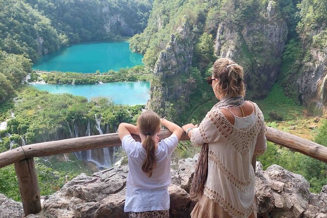 Day Trip to Plitvice lakes From Split - Getting to Plitvice Lakes: Air-Conditioned Pickup That Reduces Stress