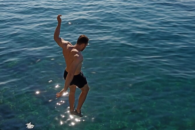 Deep Water Solo and Cliff Jumping Tour in Split - The 9:00 Start: Memorial & Desire in Split