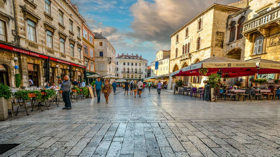 Discover The Old Town Split 1.5h walking Small group tour - How St Domnius Cathedral connects to Diocletian’s mausoleum