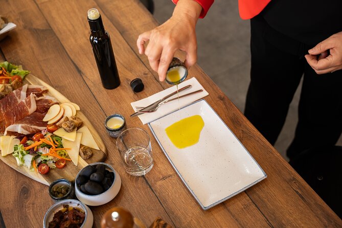 Educational wine tasting in Split - The tasting flow: how the pours and snacks actually work
