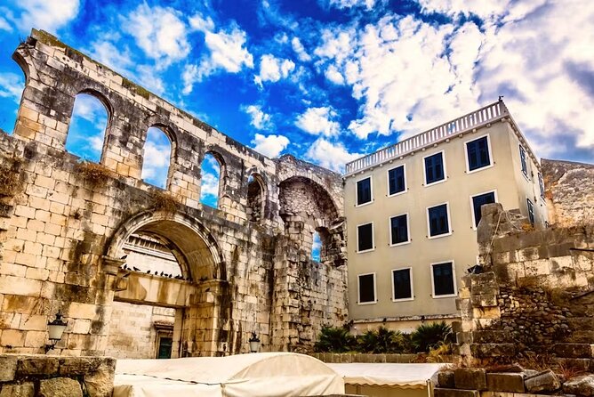 Evening Group Walking Tour - Split Old City Diocletian's Palace - Group Size, Walking Pace, and Evening Comfort