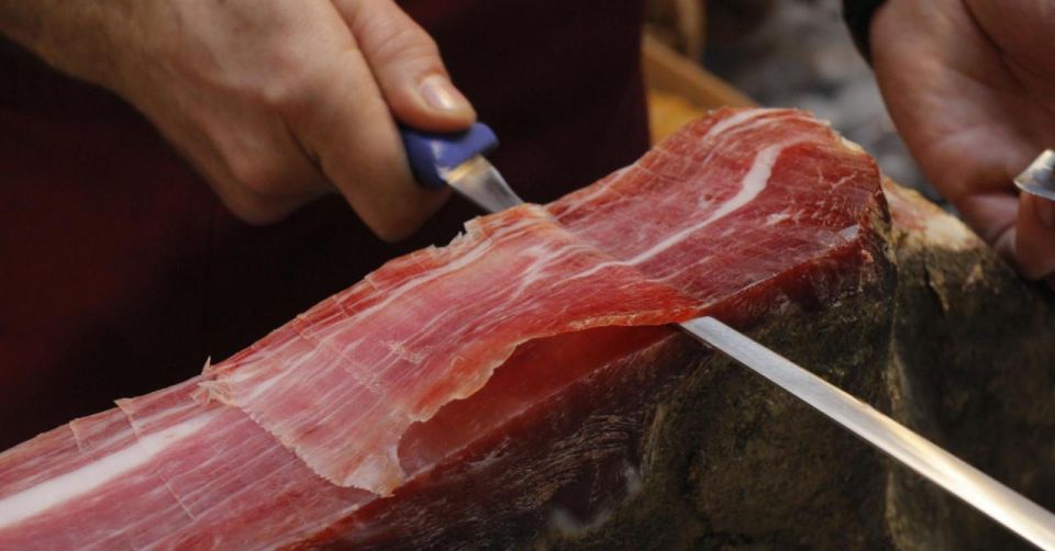 Food Tour in Split ( Small Group) - Green Market: Where You Try Split’s Classics at Farmer-Pricing