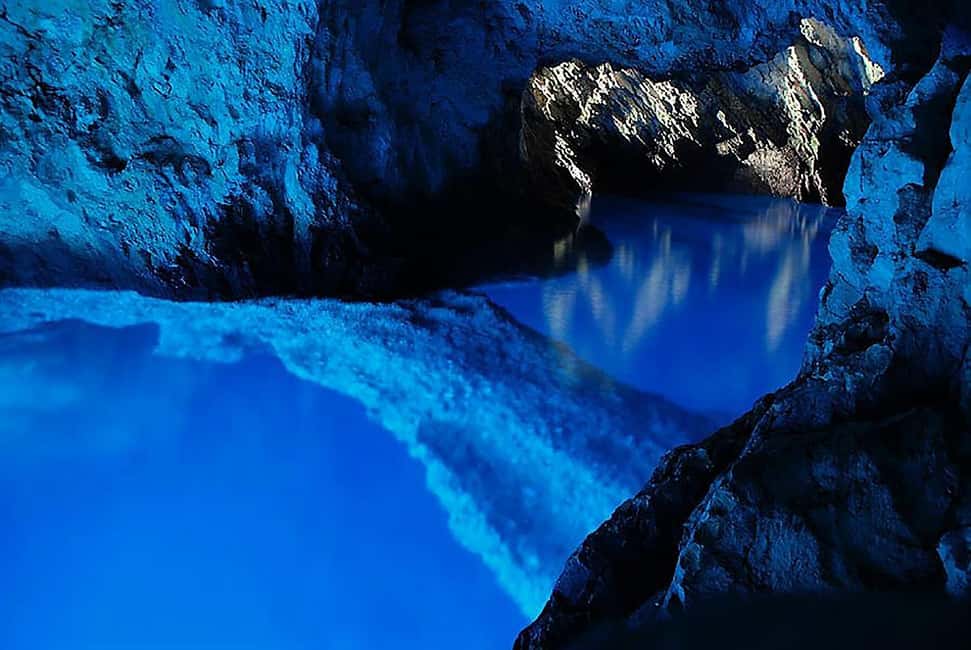 From Hvar: Blue cave group speedboat tour full day - Pakleni Islands and Palmižana: the longest break (use it well)