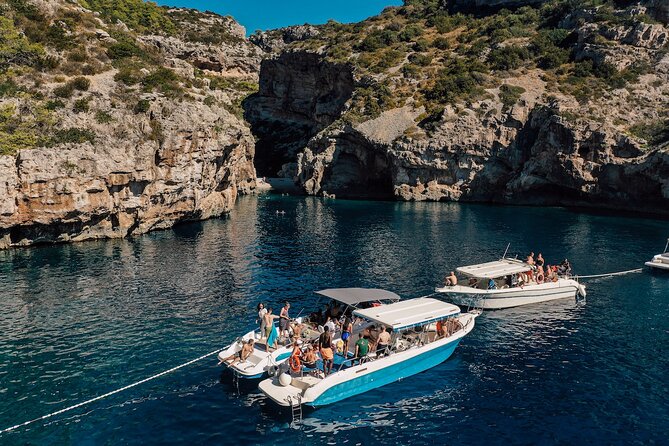 From Split: Blue cave & 5 Islands tour - Stop 2: Stiniva Cove swim break on Vis (and what to do with 40 minutes)