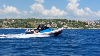 From Split: Blue Cave and 5 islands-Day Tour - Biševo Blue Cave: The Neon-Blue Light Show