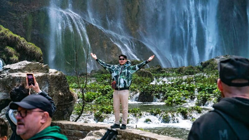 From Split: Plitvice Lakes Guided tour - Boat Ride and Trains: Getting the Best Angles Without Losing the Day