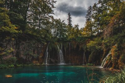 From Split: Self-Guided Plitvice Lakes Day Tour with Boat Ride - Plitvice Panoramic Ride: Boat or Electric Train (Pick the Right Mood)
