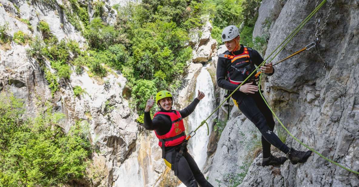 From Split/Šestanovac: Extreme Canyoning on Cetina River - From Split to the canyon: how the day flows