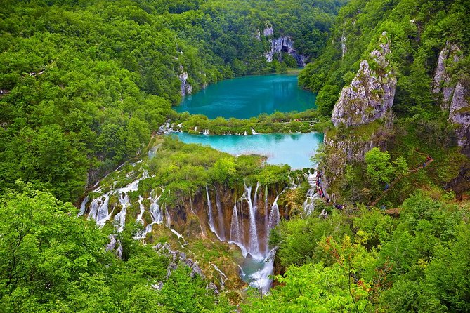 From Split to Zagreb: Plitvice Lakes Private Guided Tour - Plitvice Lakes National Park: boat and train, planned into a 4-hour visit