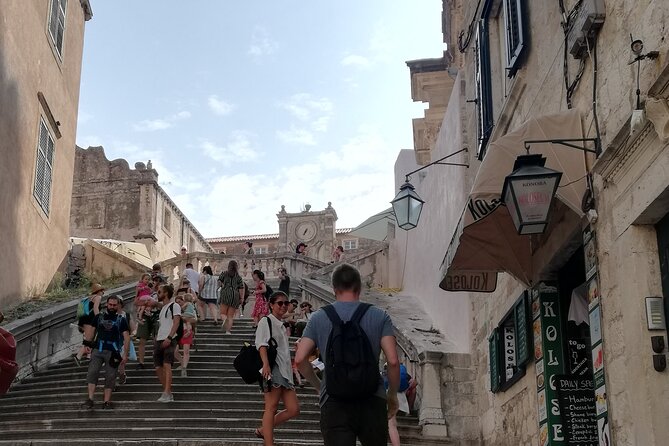 From Split/Trogir Small group tour to Dubrovnik with stop in Ston - When the city gets busy: stairs, drop-off points, and hearing the guide