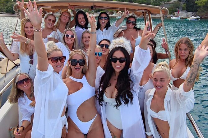 Full-Day Private Boat Tour in Croatia - Stop 1: Blue Lagoon / Krknjasi Bay for real swim time