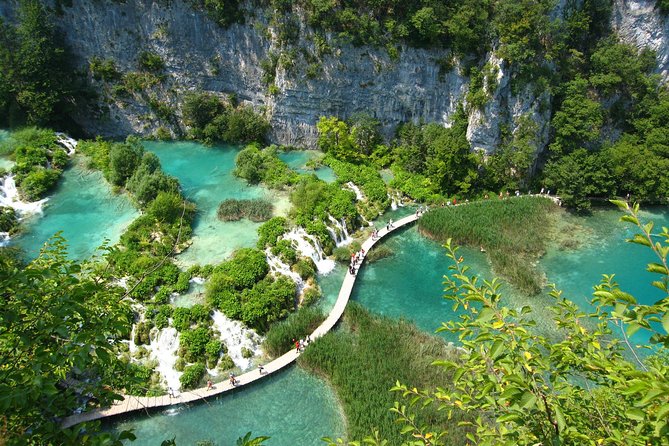 Full-Day Private Plitvice Lakes National Park roundtrip transfer from Split - Private Pickup and a Comfortable Ride Out of Split