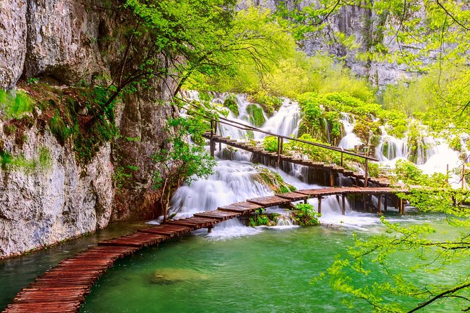 Guided transfer from Split to Zagreb with Plitvice Lakes stop - Key reasons this stopover makes sense