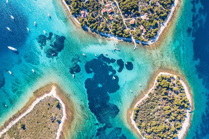 HVAR & 4 Islands PRIVATE BOAT TOUR - Stop 3: Hvar Town—Eight Centuries of Architecture and the First Public Theater