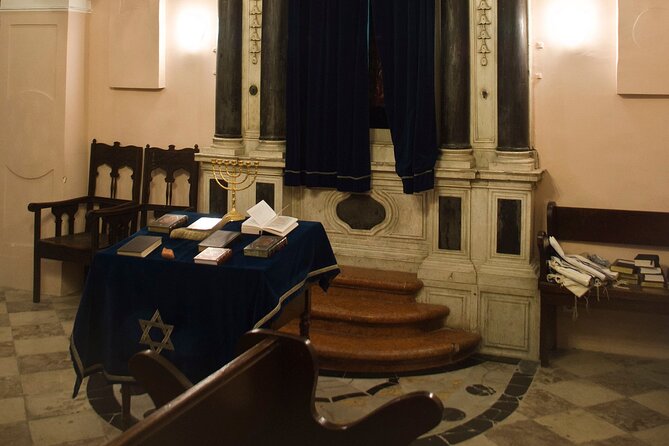 Jewish Heritage & Diocletian's Palace Private Split Tour - The Jewish Ghetto Walk: Synagogue Visit and Community Stories