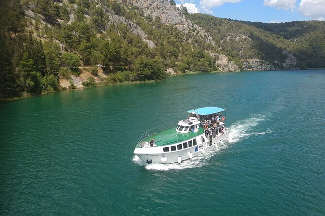 Krka Waterfalls Day Tour with Boat Ride from Split and Trogir - The Boat Ride Through the Krka Canyon: A Short Scenic Break