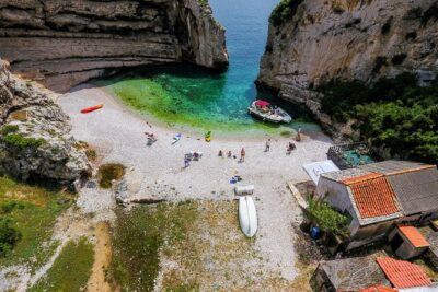 Luxury Blue Cave, Hvar and Vis Boat Tour from Split and Brac - Vis Island Energy: Budikovac Swimming and the Optional Komiža Harbour
