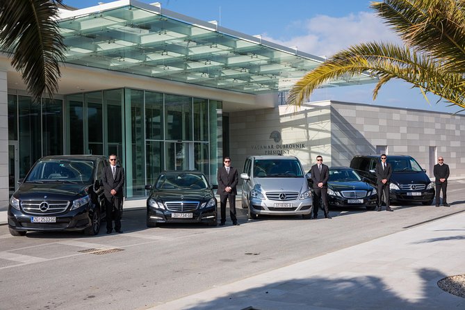 Luxury private transfer: Split airport to Split - Drop-off rules: front of your accommodation, or the nearest car-accessible point