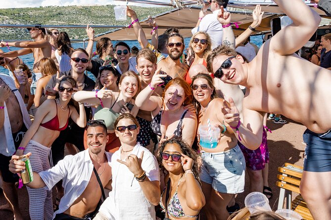 Out to Sea Split Boat Party w/ Blue Lagoon Swim, Dj & Afterparty - Should you book Out to Sea Split Boat Party with Blue Lagoon Swim?