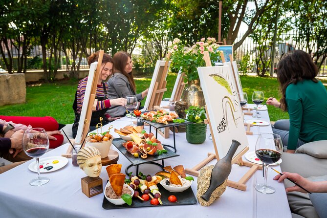 Paint Away: Ancient Salona Tour with Wine, Dine, and Delight! - Diocletian’s Palace walking time: what you’ll actually notice