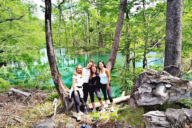 Plitvice Lakes Guided tour with Entrance ticket included - Your guide and the onboard comfort: small things that matter