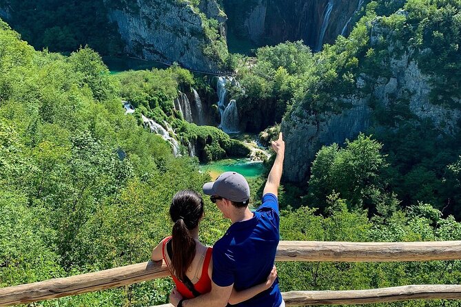 Plitvice Lakes Tour from Split with Entrance Ticket included - Group Size and Comfort: 50 People, One Plan