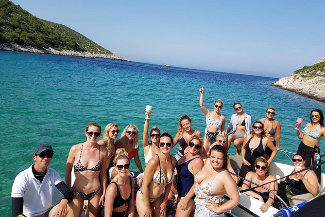 Private Boat Tour by local expert - Create Your Itinerary - Zlatni Rat Beach plus Navy Tunnels: the payoff cruising route