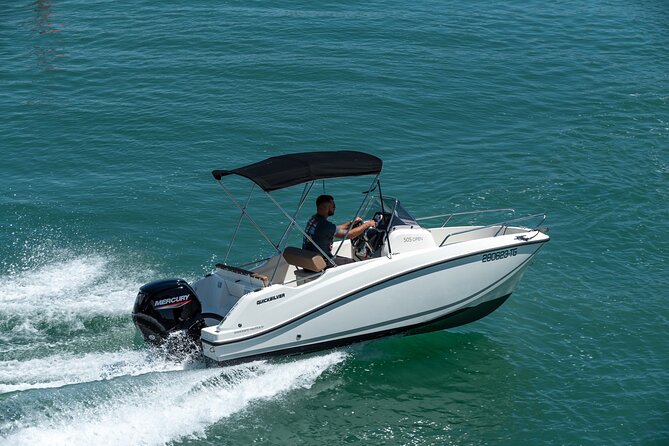 Private boat tour-custom itinerary from Split and Trogir - Weather and day-to-day reality on the Adriatic