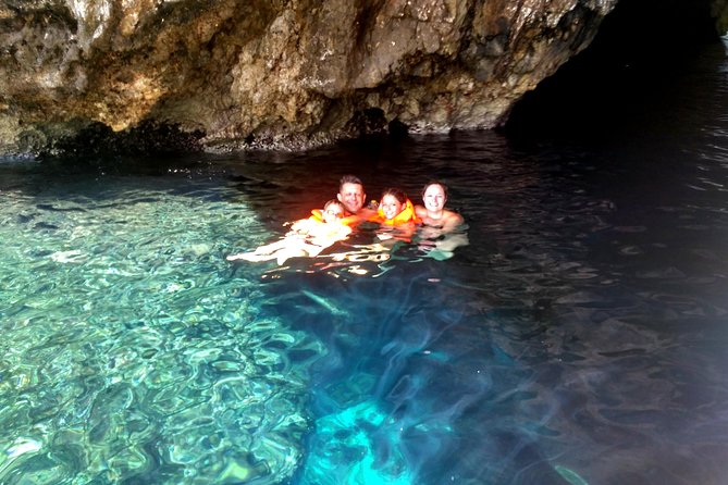 Private boat tour to Blue Lagoon & 4 Islands - A private boat day from Split: what you’re actually paying for