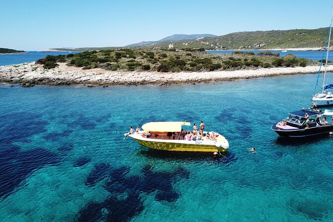Private boat transfer Split/ Split airport - Hvar - Key highlights worth caring about