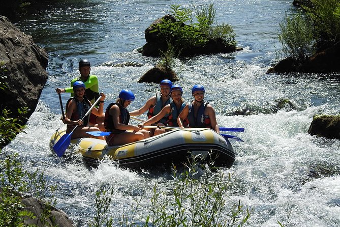 Private rafting on Cetina river with caving & cliff jumping,free photos & videos - Swimming, fruit snacks, and taking breaks without killing the momentum