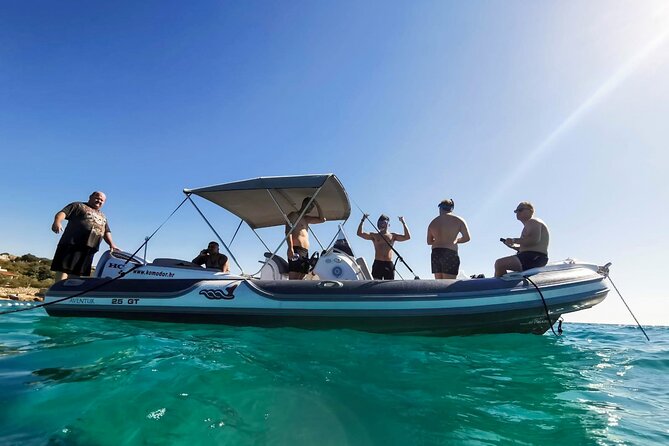 Private Speedboat Tour from Split with Customizable Itinerary - Stop 4: Maslinica Village for a Breather