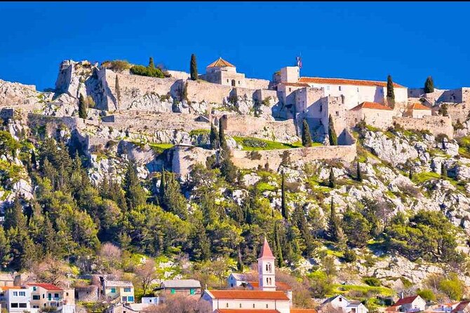 Private Split & Klis Fortress Tour, Olive Museum & Port Pickup - About that one unhappy story: how to protect yourself